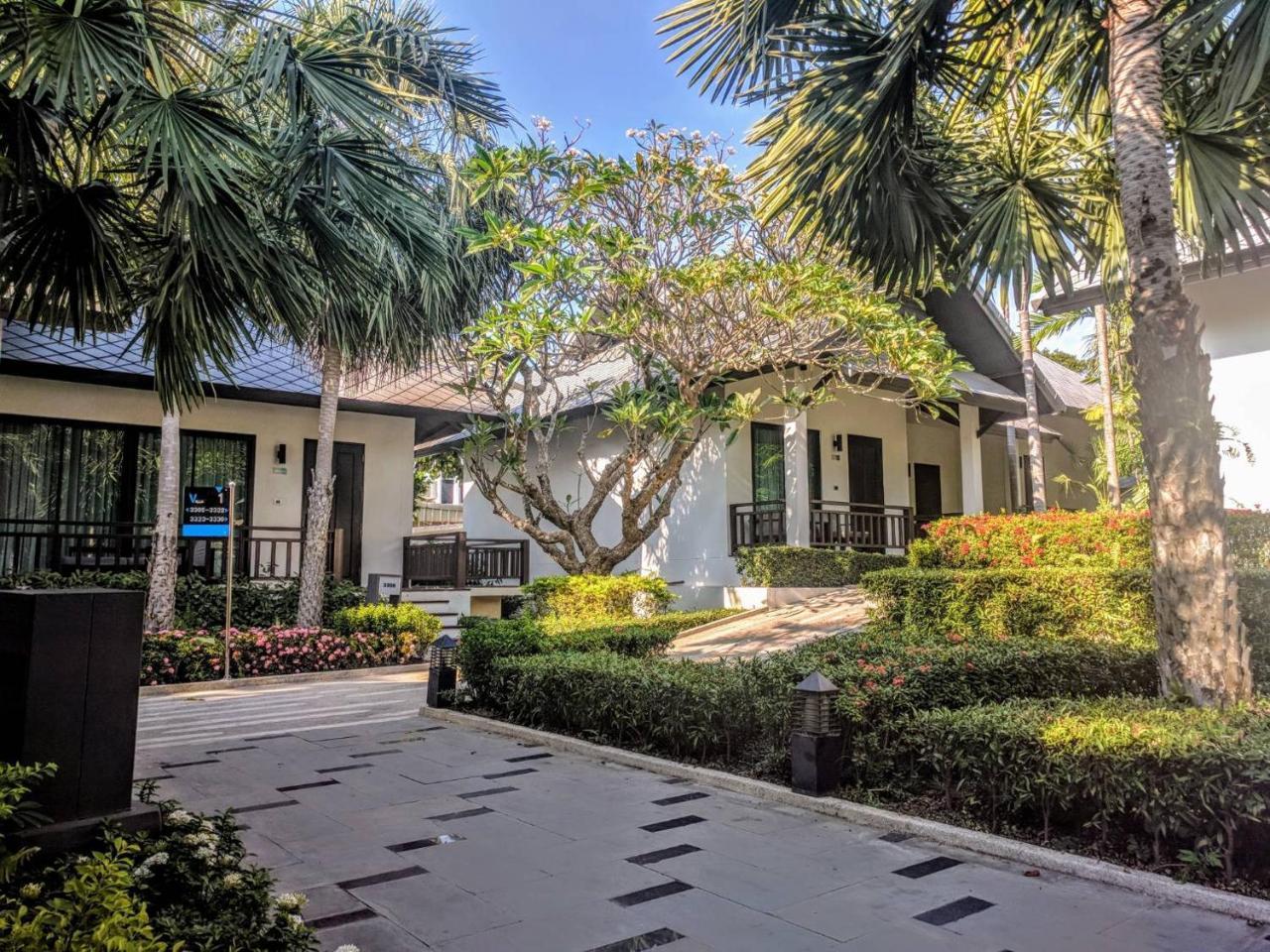 Long Beach Garden Hotel & Pavilions Pattaya Bagian luar foto