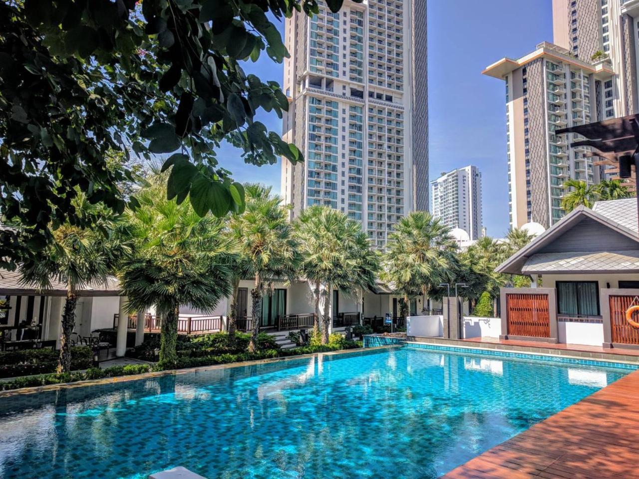 Long Beach Garden Hotel & Pavilions Pattaya Bagian luar foto