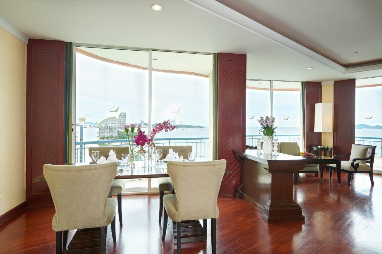Long Beach Garden Hotel & Pavilions Pattaya Bagian luar foto