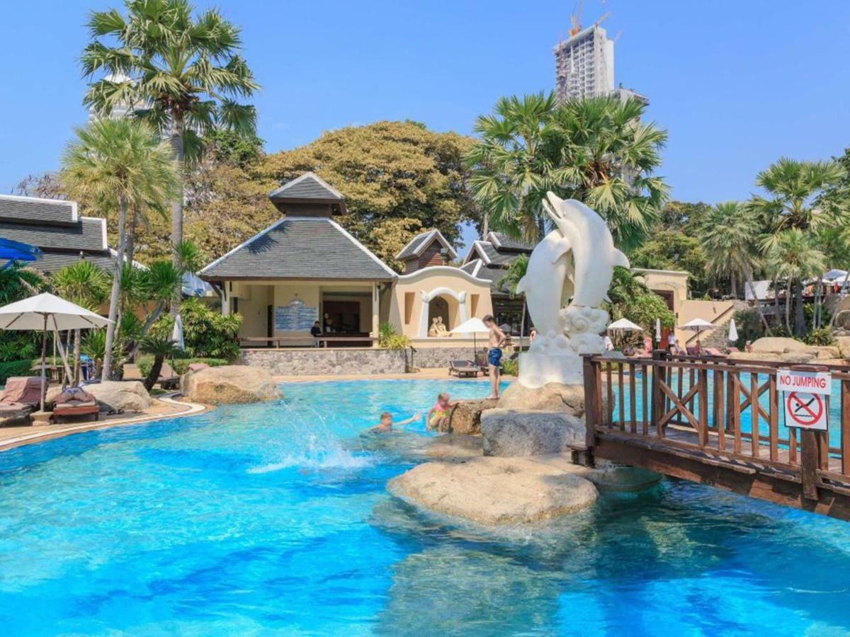 Long Beach Garden Hotel & Pavilions Pattaya Bagian luar foto