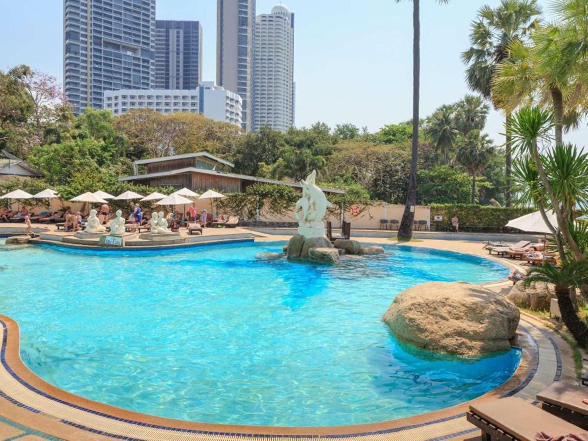Long Beach Garden Hotel & Pavilions Pattaya Bagian luar foto