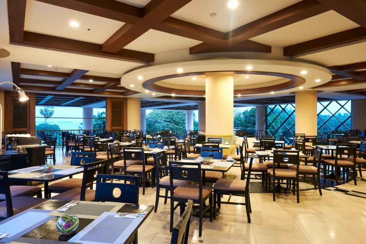 Long Beach Garden Hotel & Pavilions Pattaya Bagian luar foto
